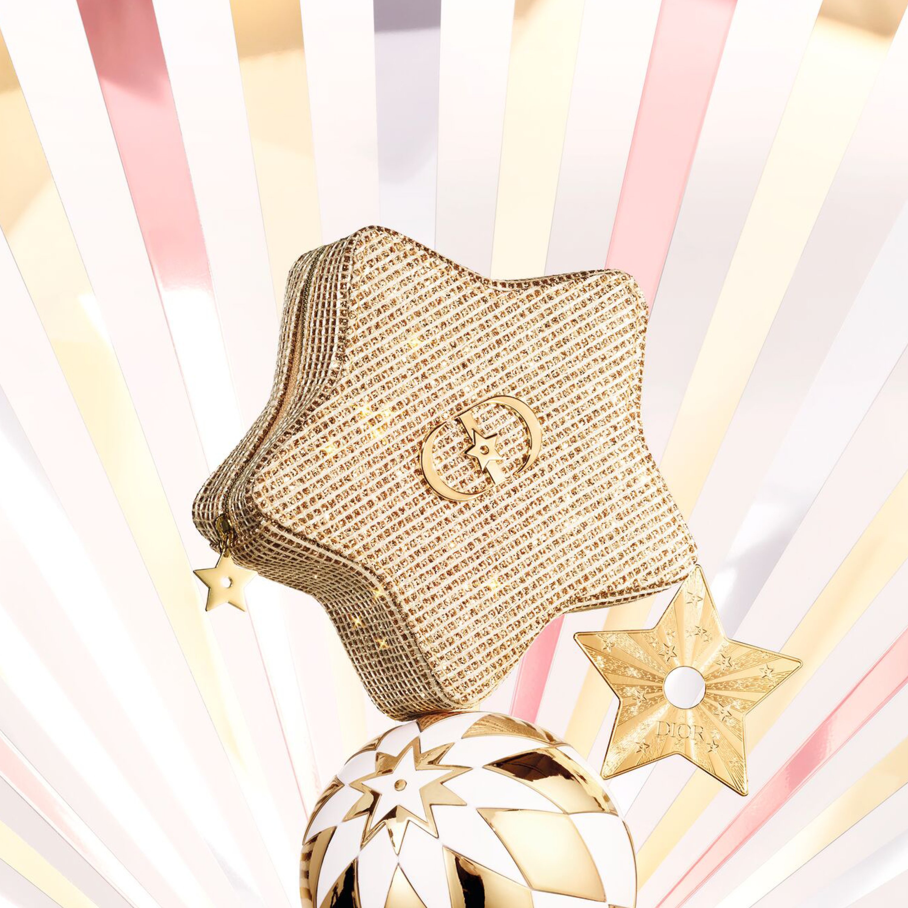 15934 DIOR Beauty Holiday Star Pouch GOLD |